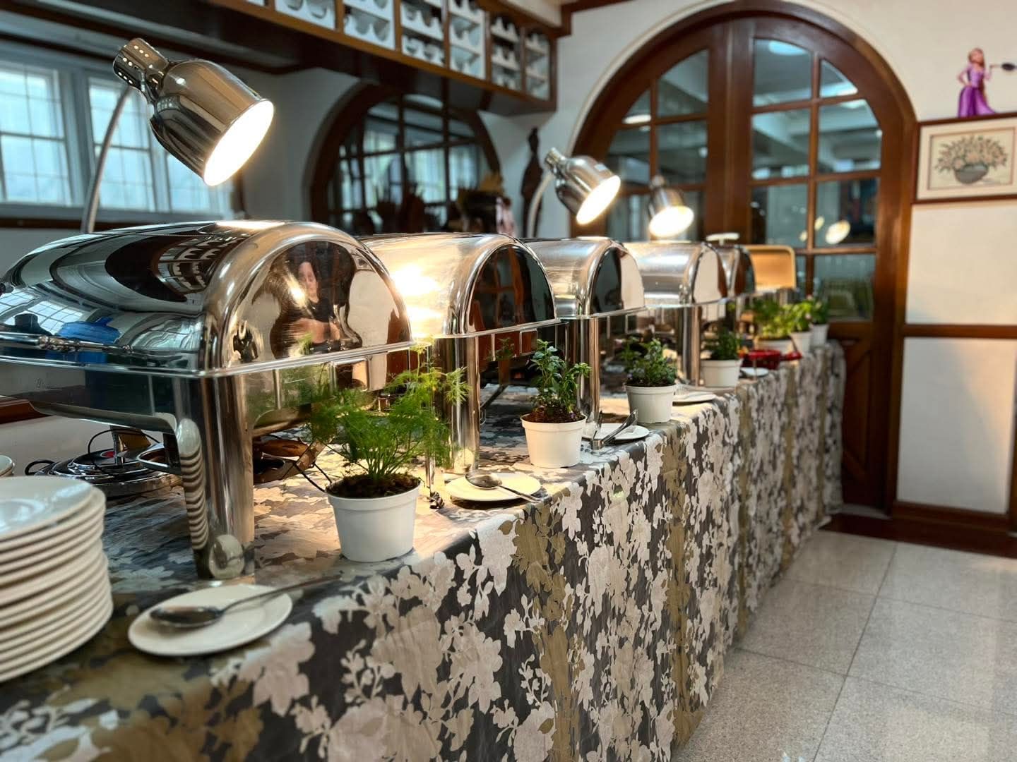 Government & Institutional Catering